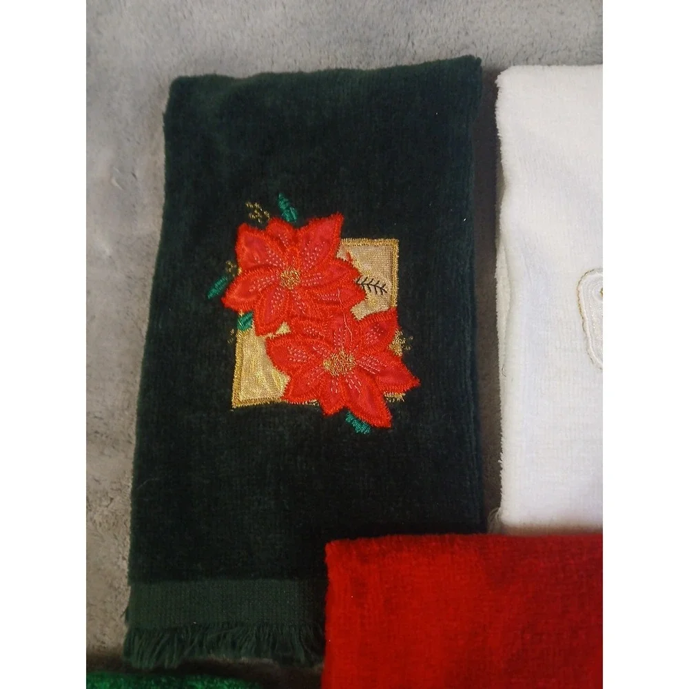 Vtg 5 Christmas Guest Towels Terry Embroidered Greetings‎ Noel Poinsettia READ